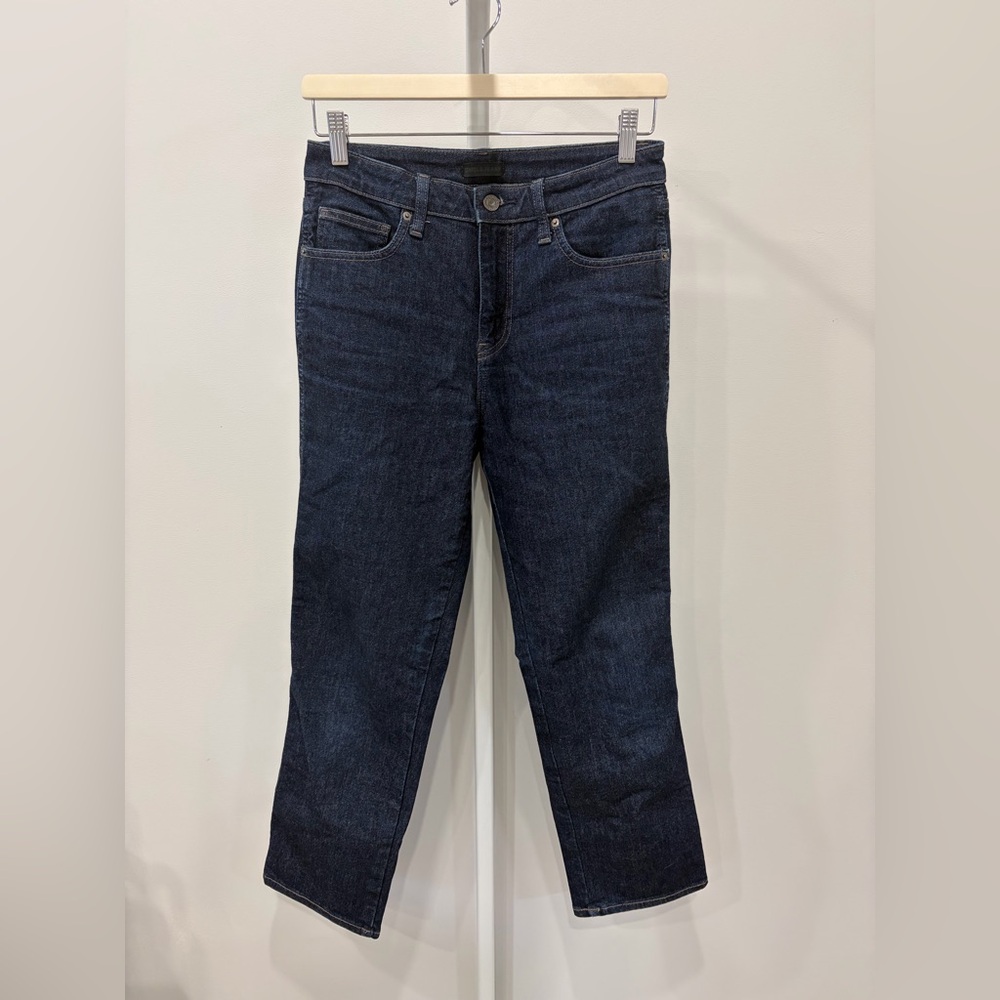 Uniqlo Women's Straight Leg Jeans Crop Dark Wash Size 26